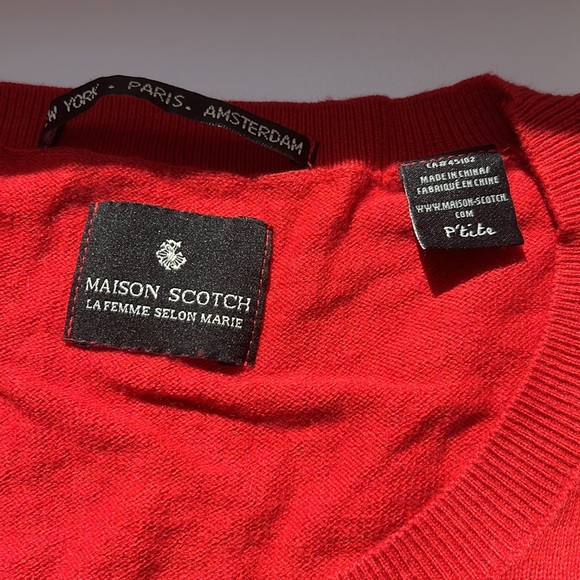 Scotch & Soda red sweater with heart. - Picture 4 of 5